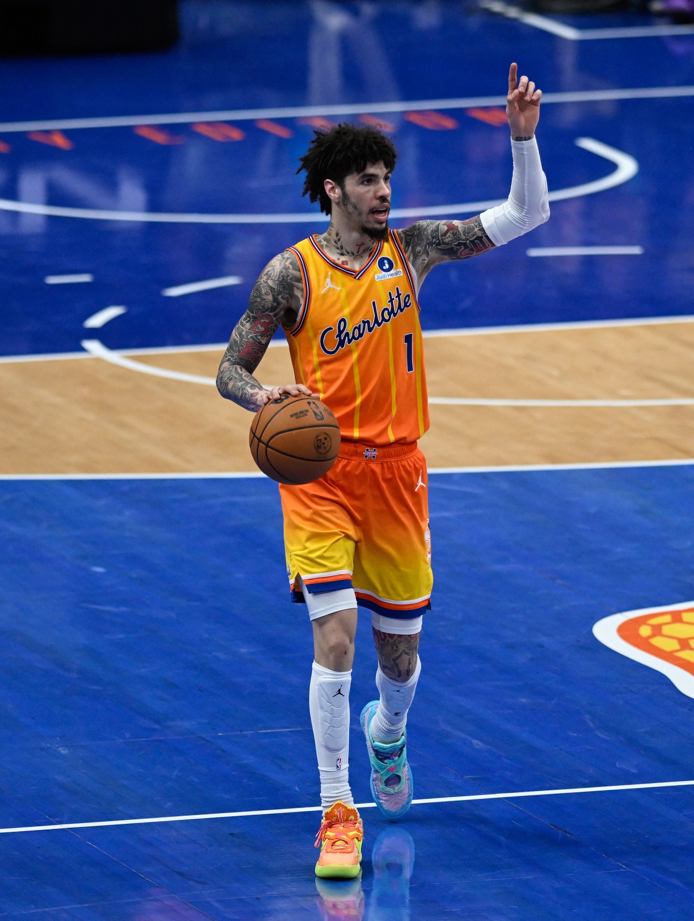 开云Kaiyun官网入口-韦德谈黄蜂：我最喜欢的“职业野球队” 他们打球就是玩